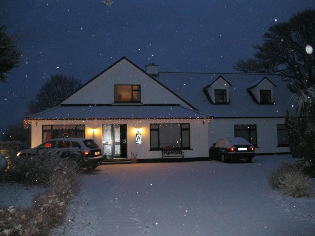 Mountain View Guesthouse Oughterard Exteriör bild